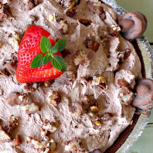 Almond Joy Chocolate Pie | Can't Stay Out of the Kitchen | this fantastic #Chocolate #Pie uses only 5 ingredients & is made with #AlmondJoyBars so it's filled with #coconut & #almonds. Terrific for a company or #holiday #dessert. #ChocolateDessert #AlmondJoyDessert #AlmondJoyChocolatePie