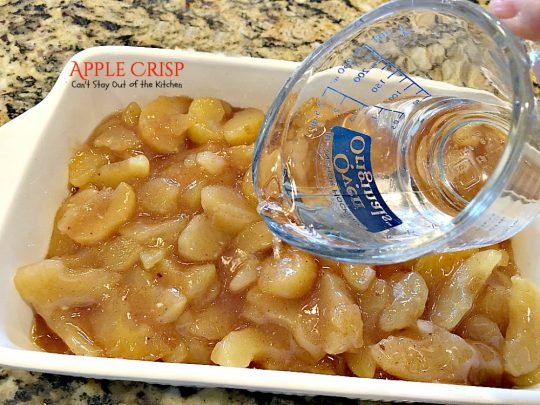 Apple Crisp | Can't Stay Out of the Kitchen | this dynamic #dessert is also fantastic served for #breakfast! Uses #LuckyLeaf #applepiefilling and has a streusel topping. #apples