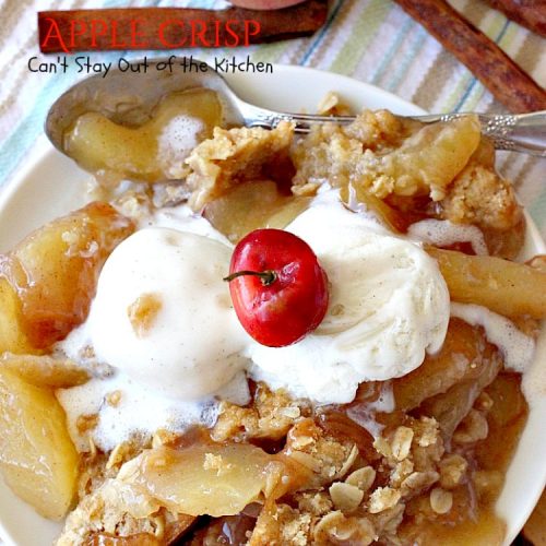 Apple Crisp | Can't Stay Out of the Kitchen | this dynamic #dessert is also fantastic served for #breakfast! Uses #LuckyLeaf #applepiefilling and has a streusel topping. #apples