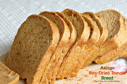 Asiago Sun-Dried Tomato Bread | Can't Stay Out of the Kitchen | delicious #bread that's so easy to make because it's made in the #breadmaker! #sun-driedtomatoes #asiagocheese