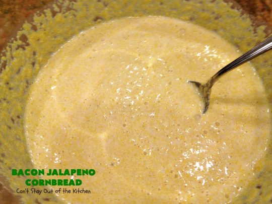 Bacon Jalapeno Cornbread | Can't Stay Out of the Kitchen | these  #CornPones are absolutely delicious. They're made with #GreekYogurt & #GlutenFree flour. They also use #bacon, #jalapenos & #Gruyere #cheese. Great side for #FathersDay or any #TexMex meal. #cornbread #BaconJalapenoCornbread