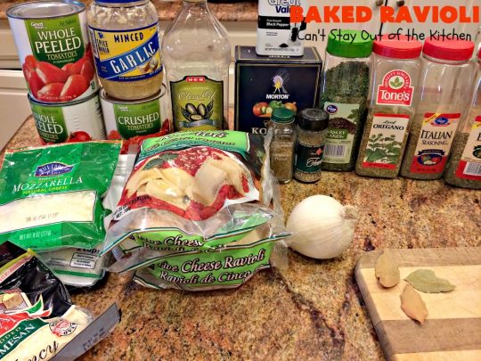 Baked Ravioli | Can't Stay Out of the Kitchen | fabulous #MarthaStewart inspiration that's kid-friendly & delicious. Perfect #pasta for #MeatlessMondays. #cheese #ravioli