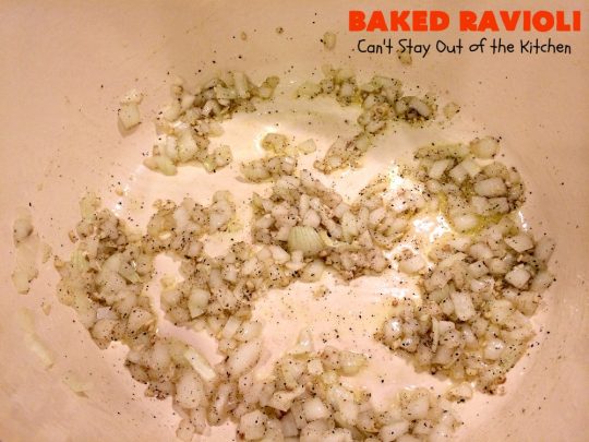 Baked Ravioli | Can't Stay Out of the Kitchen | fabulous #MarthaStewart inspiration that's kid-friendly & delicious. Perfect #pasta for #MeatlessMondays. #cheese #ravioli