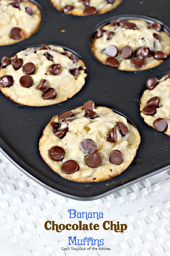 Banana Chocolate Chip Muffins | Can't Stay Out of the Kitchen | One bite of these #muffins will have you drooling! Great for #breakfast or #dessert! #bananas #chocolate #chocolatechips