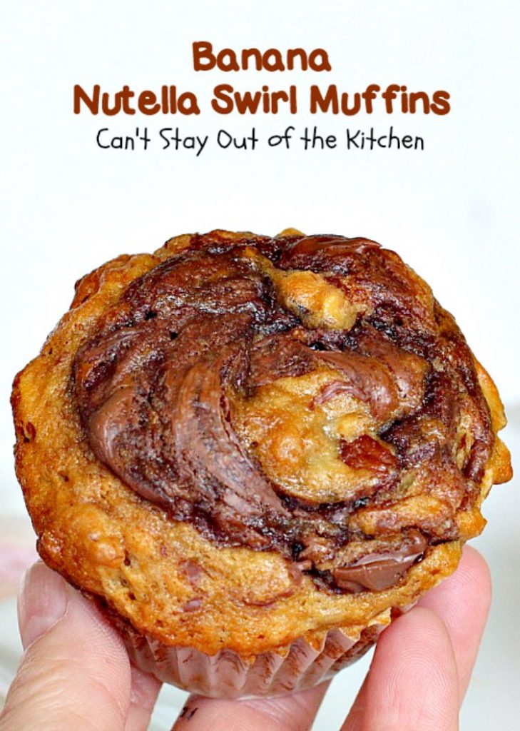 Banana Nutella Swirl Muffins | Can't Stay Out of the Kitchen | these #muffins are divine! You won't be able to stop eating them. Great for a #holiday #breakfast, too. #bananas #almonds #nutella