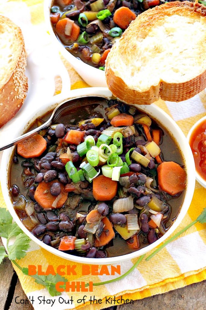 Black Bean Chili | Can't Stay Out of the Kitchen | fabulous #blackbean #chili recipe that's perfect for cold, winter days. It's healthy, #vegan, #glutenfree & #cleaneating. #TexMex #soup #MeatlessMondays
