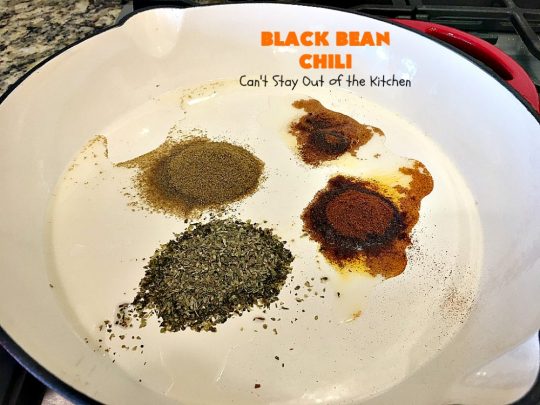 Black Bean Chili | Can't Stay Out of the Kitchen | fabulous #blackbean #chili recipe that's perfect for cold, winter days. It's healthy, #vegan, #glutenfree & #cleaneating. #TexMex #soup #MeatlessMondays