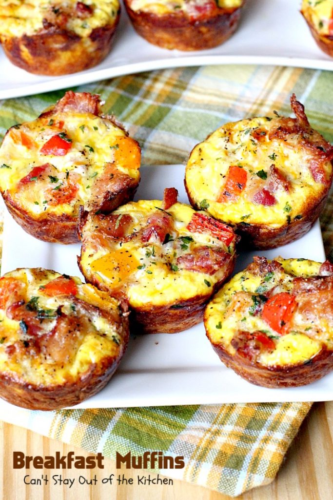 Breakfast Muffins | Can't Stay Out of the Kitchen | these #muffins are so cute and irresistible. They have a #hashbrown crust filled with #bacon #eggs and #cheese. Every mouthful is so scrumptious you won't want to stop at just one! #glutenfree #breakfast 