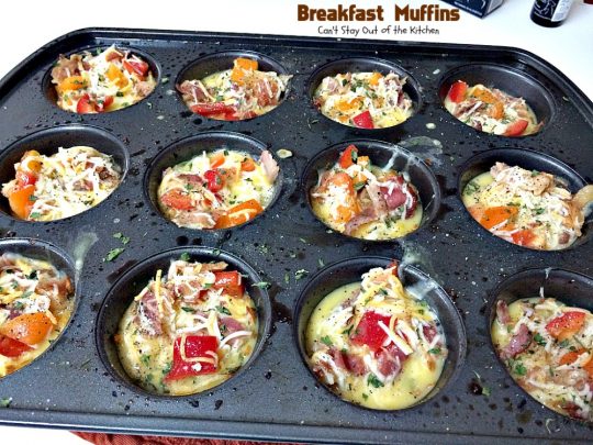 Breakfast Muffins | Can't Stay Out of the Kitchen | these #muffins are so cute and irresistible. They have a #hashbrown crust filled with #bacon #eggs and #cheese. Every mouthful is so scrumptious you won't want to stop at just one! #glutenfree #breakfast 