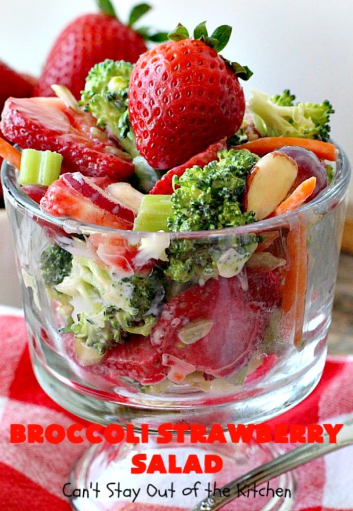 Broccoli Strawberry Salad | Can't Stay Out of the Kitchen | this delicious #broccoli #salad is perfect for #Thanksgiving or #Christmas menus. It's also healthy, #glutenfree & uses uncured, nitrate-free #bacon to give it some punch! #strawberries #grapes