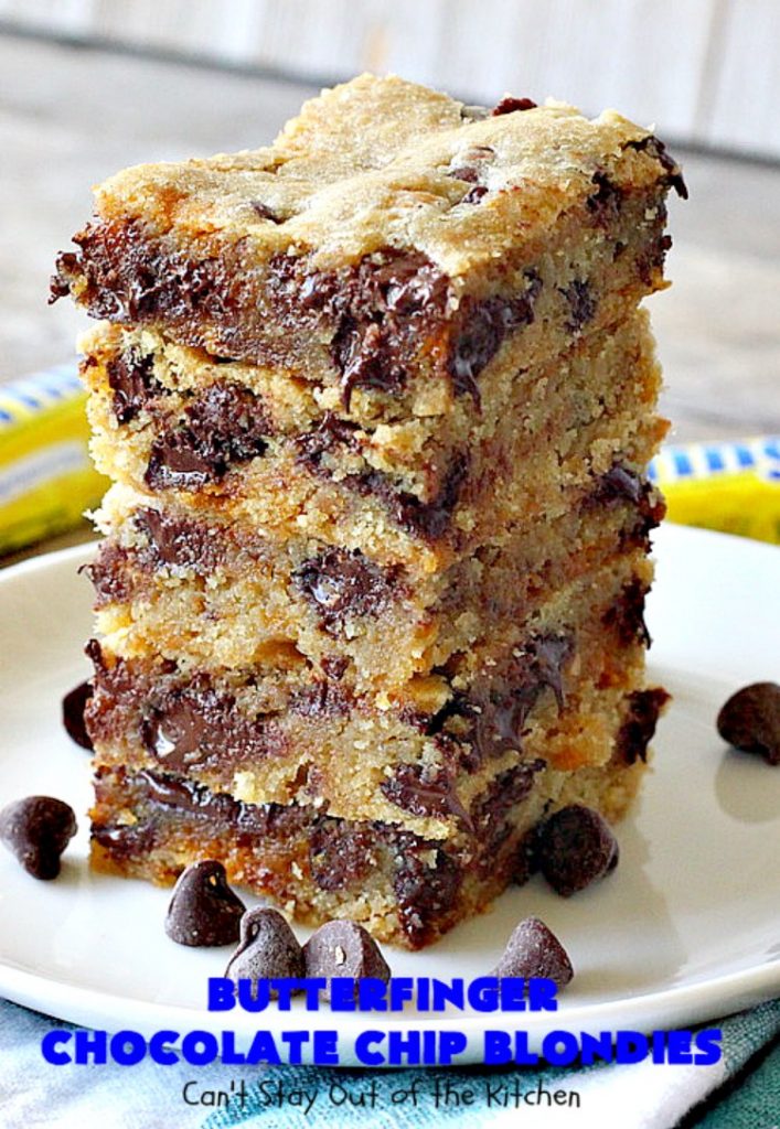 Butterfinger Chocolate Chip Blondies | Can't Stay Out of the Kitchen | these amazing #brownies contain #Butterfinger baking bits & #chocolate chips. They are so decadent and delightful! #peanutbutter #dessert #cookie #ButterfingerDessert