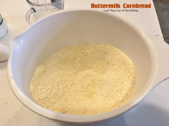 Buttermilk Cornbread | Can't Stay Out of the Kitchen | delicious classic #cornbread recipe with #honey and #buttermilk to make it moist. Great with soup or chili.