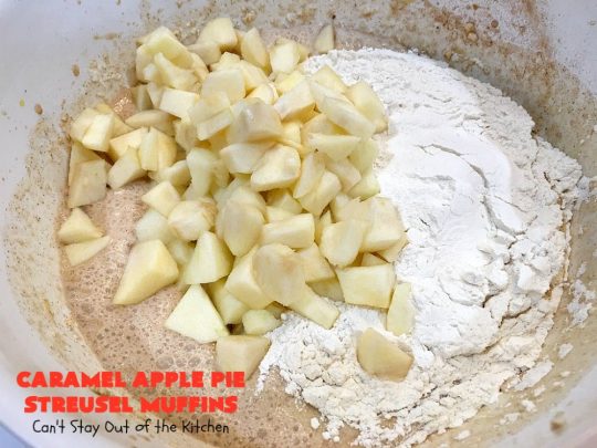 Caramel Apple Pie Streusel Muffins | Can't Stay Out of the Kitchen | these spectacular #muffins taste like eating #CandiedApples but in muffin form! The #recipe includes #CaramelApple #GreekYogurt. Perfect for a #holiday, company or weekend #breakfast. #apples #HolidayBreakfast #EasterBreakfast #MothersDayBreakfast