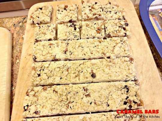 Caramel Bars (a.k.a. Turtle Bars) | Can't Stay Out of the Kitchen | these decadent & divine #brownies are like eating #TurtleCandies! They're filled with #chocolate chips, #caramels & pecans in a scrumptious streusel topping & crust. Perfect for #holiday baking & #Christmas #cookie exchanges.