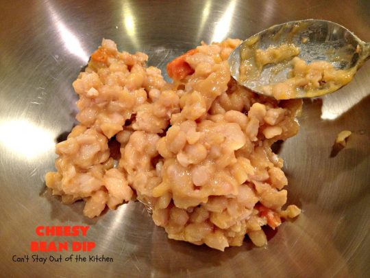 Cheesy Bean Dip | Can't Stay Out of the Kitchen | this fantastic 5-ingredient #appetizer is the one you want to make for #tailgating, #NewYearsEve or #SuperBowl parties. It's smooth, creamy with just a little hint of heat from #jalapeno peppers. #bacon #cheese