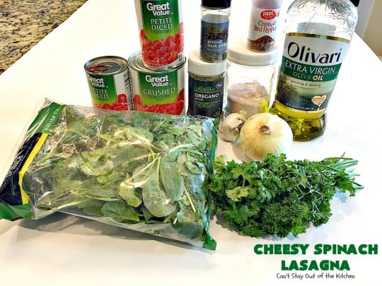 Cheesy Spinach Lasagna | Can't Stay Out of the Kitchen | this #lasagna entree is wonderful & great for #MeatlessMondays, potlucks or other family dinners. #spinach #cheese