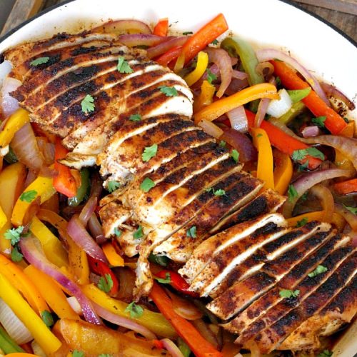 Chicken Fajitas | Can't Stay Out of the Kitchen | Out of this world #chicken #fajitas #recipe. Serve with #guacamole #avocados #salsa #rice #beans & other #TexMex fixin's! #ChickenFajitas #tortillas #Fajitas