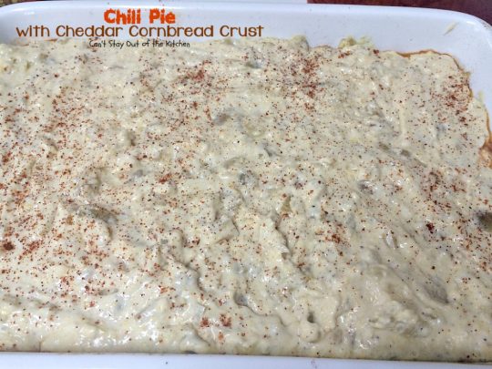 Chili Pie with Cheddar Cornbread Crust | Can't Stay Out of the Kitchen | fabulous "Tex-Mex #maindish that's like eating #chili and #cornbread together in #casserole form. It's absolutely wonderful. #glutenfree