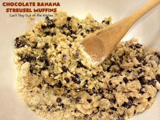 Chocolate Banana Streusel Muffins | Can't Stay Out of the Kitchen | these delicious #muffins are irresistible. They're filled with #bananas & topped with a streusel made from miniature #ChocolateChips & brown sugar. Once the muffins bake, the top turns to #toffee! So mouthwatering. #breakfast #chocolate #HolidayBreakfast #Easter #MothersDay #EasterBreakfast #MothersDayBreakfast #ChocolateMuffins #BananaMuffins #ToffeeMuffins