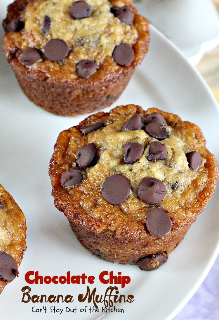 Chocolate Chip Banana Muffins | Can't Stay Out of the Kitchen