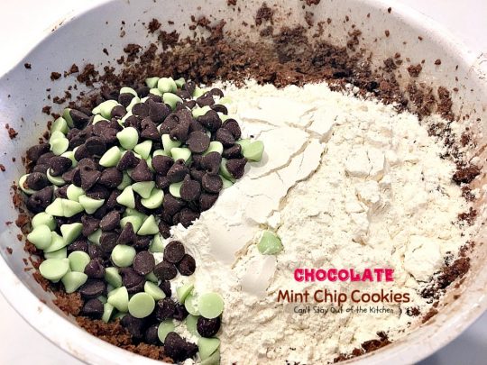 Chocolate Mint Chip Cookies | Can't Stay Out of the Kitchen | the lovely flavors of #chocolate and #mint work so well together in these amazing #cookies. Great for #holiday baking. #dessert