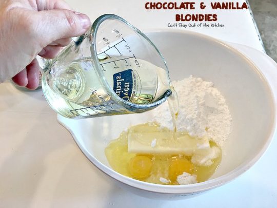 Chocolate and Vanilla Blondies | Can't Stay Out of the Kitchen | delicious #shortbread #cookies are filled with both #chocolate and vanilla chips. Amazing #dessert.