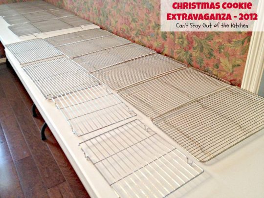 Christmas Cookie Extravaganza | Can't Stay Out of the Kitchen | 35 of the most scrumptious #Christmas #cookie recipes with tips for packing and shipping. #dessert