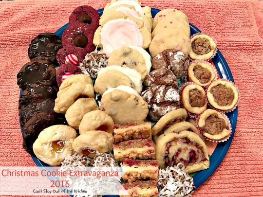 Christmas Cookie Extravaganza - 2016 | Can't Stay Out of the Kitchen | 36 family favorite #Christmas #cookie recipes. #dessert