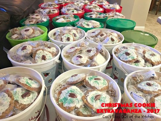 Christmas Cookie Extravaganza - 2017 | Can't Stay Out of the Kitchen | 20 different #Christmas #cookie recipes with step-by-step directions on packing #holiday cookies for shipping. #dessert #lemon #chocolate #strawberry #raspberry #cherry #Oreo #M&Ms #Butterfingers #funfetti