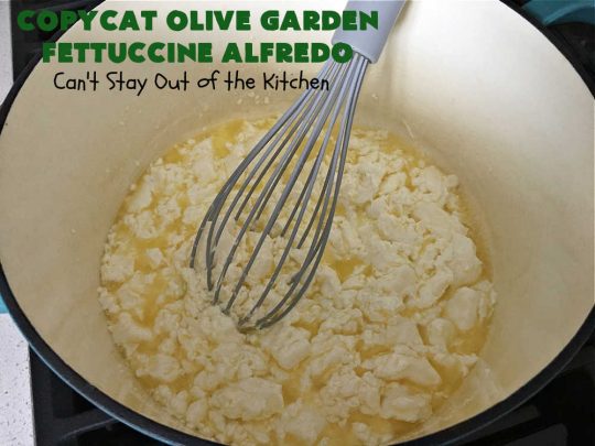 Copycat Olive Garden Fettuccine Alfredo | Can't Stay Out of the Kitchen | Enjoy #OliveGarden's #FettuccineAlfredo at home with this fantastic #CopycatRecipe. Ready in less than 30 minutes! Every bite will have you salivating for more. #noodles #pasta #fettuccine #ParmesanCheese #OliveGardenFettuccineAlfredo #CopycatOliveGardenFettuccineAlfredo