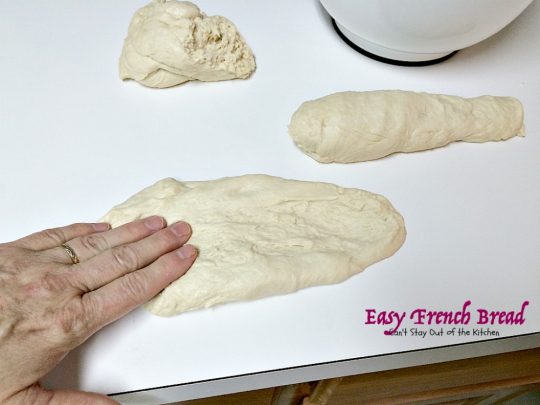 Easy French Bread | Can't Stay Out of the Kitchen | one of the easiest #Frenchbread recipes you'll ever try. This is one of our favorite dinner #bread recipes.