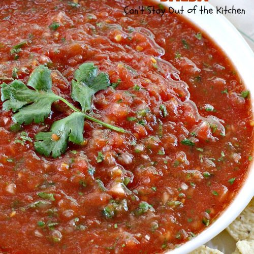 Easy Homemade Salsa | Can't Stay Out of the Kitchen | This incredibly delicious and easy 5-ingredient #salsa is terrific for any party. It's always a hit with everyone! #appetizer #TexMex #vegan #glutenfree