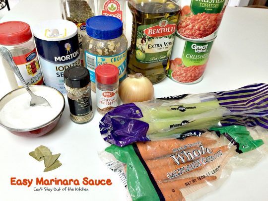 Easy Marinara Sauce | Can't Stay Out of the Kitchen | the most delicious homemade #marinarasauce. So quick and easy to make. Great with #pasta or #garlicbread. #Italian