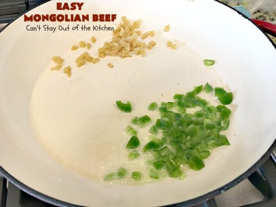 Easy 30-Minute Mongolian Beef | Can't Stay Out of the Kitchen | this is perfect for weeknight suppers when you need to have a meal ready in 30 minutes! This scrumptious #beef entree is absolutely terrific served over rice. #glutenfree