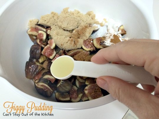 Figgy Pudding | Can't Stay Out of the Kitchen | celebrate the #holidays with this spectacular #dessert. #figs #cobbler