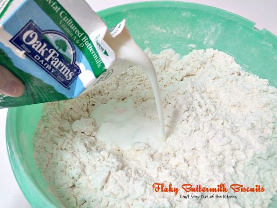 Flaky Buttermilk Biscuits| Can't Stay Out of the Kitchen | these wonderfully flaky #biscuits are great served with #sausagegravy for a #holiday #breakfast or for dinner.