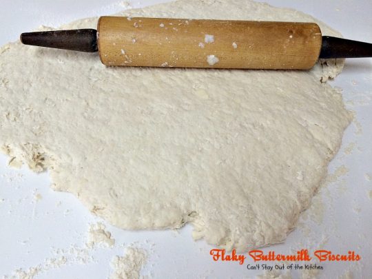 Flaky Buttermilk Biscuits| Can't Stay Out of the Kitchen | these wonderfully flaky #biscuits are great served with #sausagegravy for a #holiday #breakfast or for dinner.