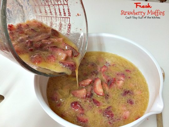 Fresh Strawberry Muffins | Can't Stay Out of the Kitchen | these lovely #muffins are so quick and easy to make. They're a great #holiday favorite, but something you can whip up any time of the year. #strawberries