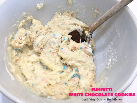 Funfetti White Chocolate Cookies | Can't Stay Out of the Kitchen | this terrific 5-ingredient #recipe can be whipped up in 30 minutes. It starts with a #FunfettiCakeMix, #sprinkles & #WhiteChocolateChips. Great #dessert for #tailgating or office parties, potlucks or backyard barbecues. #Funfetti #cookies #FunfettiWhiteChocolateCookies #dessert #FunfettiDessert #ChocolateDessert #chocolate