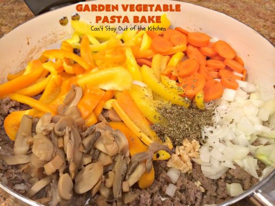 Garden Vegetable Pasta Bake | Can't Stay Out of the Kitchen | fantastic #pasta entree with #beef, veggies & loads of #cheese. I made with #glutenfree noodles, but regular pasta can also be used. Kid-friendly!