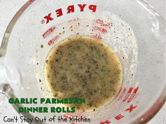 Garlic Parmesan Dinner Rolls | Can't Stay Out of the Kitchen | these #DinnerRolls are fantastic! They're easy to whip up since they're no-knead #rolls. #NoKneading #NoMixing! They're made in the #breadmaker. The rolls are glazed with a #garlic #parmesan #herb butter sauce and are totally mouthwatering. Great for #holidays, company dinners & especially any time you serve #pasta. Everyone will want seconds! #bread #GarlicParmesanDinnerRolls
