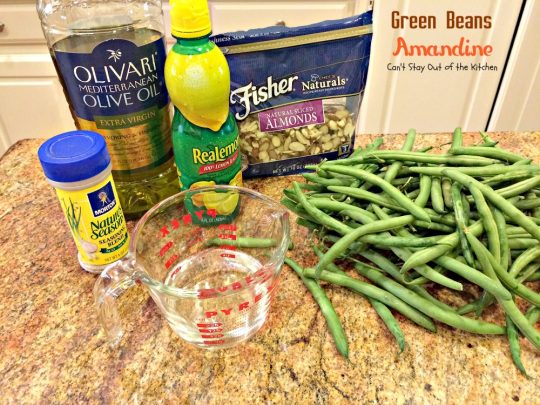 Green Beans Amandine | Can't Stay Out of the Kitchen | super quick, easy and delicious #sidedish. Healthy and low calorie, too. #greenbeans #glutenfree #vegan