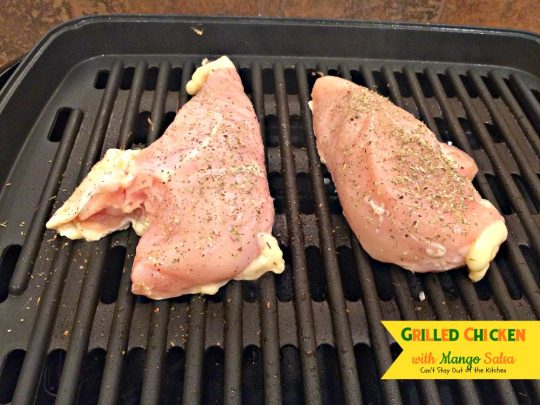 Grilled Chicken with Mango Salsa | Can't Stay Out of the Kitchen | incredibly easy & tasty #chicken entree. Refreshing summer fare that's healthy and low calorie with homemade #mango #salsa. #glutenfree