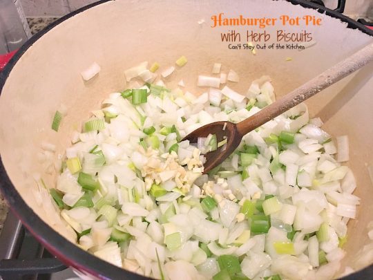 Hamburger Pot Pie with Herb Biscuits | Can't Stay Out of the Kitchen | this heavenly #potpie is amazing. Great comfort food any time of the year. #beef #biscuits #potatoes #carrots