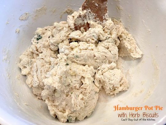 Hamburger Pot Pie with Herb Biscuits | Can't Stay Out of the Kitchen | this heavenly #potpie is amazing. Great comfort food any time of the year. #beef #biscuits #potatoes #carrots