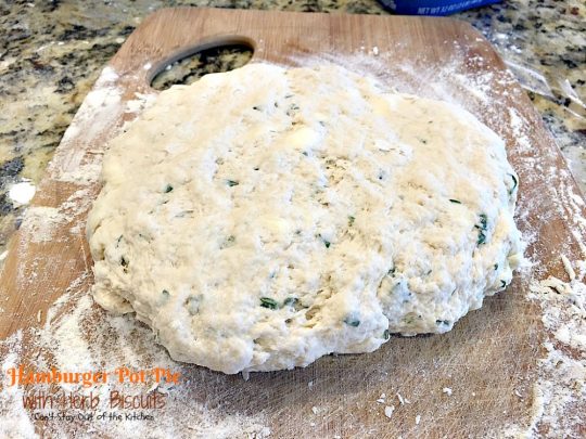 Hamburger Pot Pie with Herb Biscuits | Can't Stay Out of the Kitchen | this heavenly #potpie is amazing. Great comfort food any time of the year. #beef #biscuits #potatoes #carrots