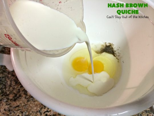 Hash Brown Quiche | Can't Stay Out of the Kitchen | this easy #quiche #recipe uses a #hashbrown crust. It's terrific for a #holiday #breakfast. #ham #cheddarcheese #glutenfree #pork #glutenfreequiche #HolidayBreakfast