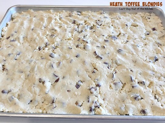 Heath Toffee Blondies | Can't Stay Out of the Kitchen | these amazing #cookies use #HeathToffeeBars so they're filled with #chocolate & #toffee. So, so good! #dessert