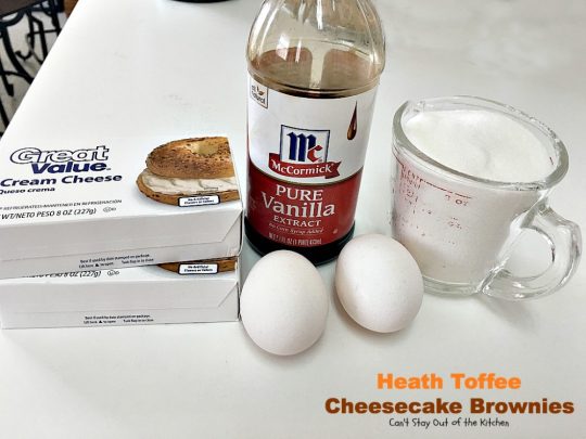 Heath Toffee Cheesecake Brownies | Can't Stay Out of the Kitchen | these #brownies are divine! #HeathEnglishToffeeBits are added to #cookie dough and sandwiched between a luscious #cheesecake layer. This #dessert is amazing.