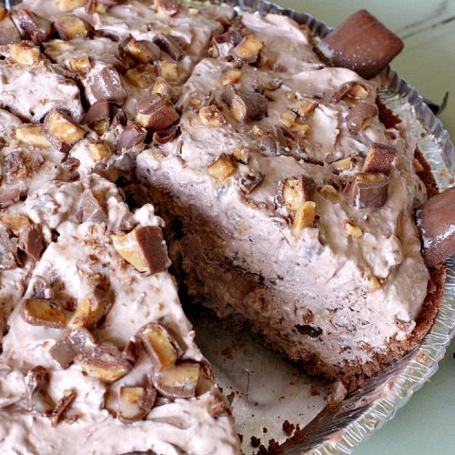 Heath Toffee Chocolate Pie | Can't Stay Out of the Kitchen | this luscious #ChocolatePie is rich, decadent & divine! It uses only 5 ingredients & is perfect for a #holiday or company #dessert #HeathToffeeBars #HeathToffeeChocolatePie #HeathToffeeDessert